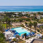 Hotel Picchio Pescoluse 3*