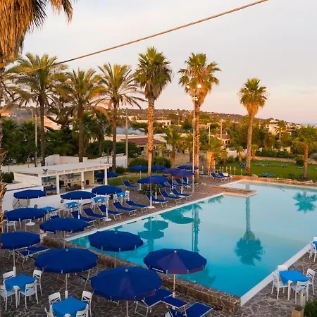 Picchio Pescoluse 3*