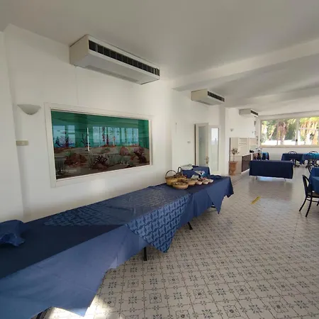 Picchio Pescoluse 3* Marina Di Pescoluse