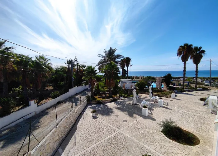 Picchio Pescoluse 3* Marina Di Pescoluse