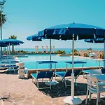 Hotel Picchio Pescoluse 3*