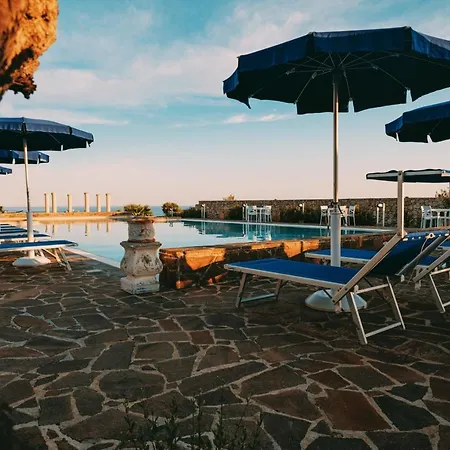 Hotel Picchio Pescoluse 3*