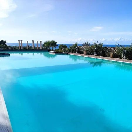 Picchio Pescoluse 3*