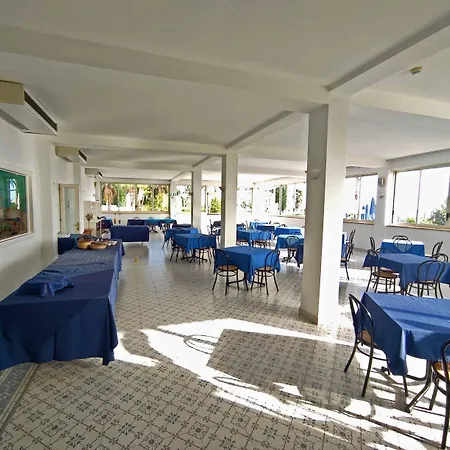 Picchio Pescoluse Hotel 3*