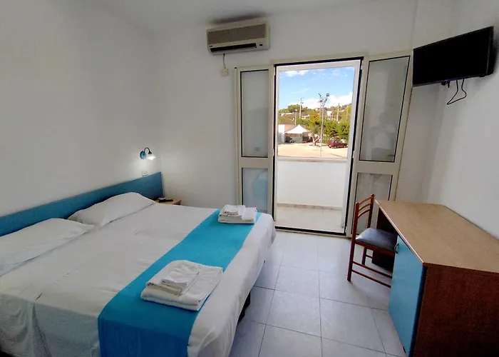 Hotel Picchio Pescoluse 3*