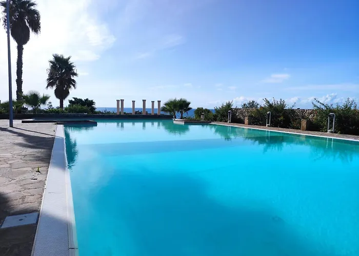 Picchio Pescoluse 3* Marina Di Pescoluse