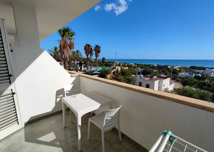 Picchio Pescoluse 3* Marina Di Pescoluse